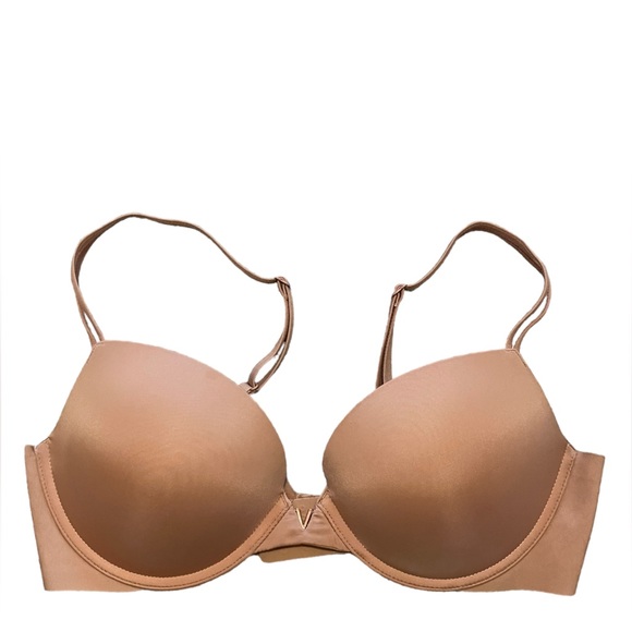 Victoria Secret Push-Up Bra NWOT 36C - Picture 2 of 4